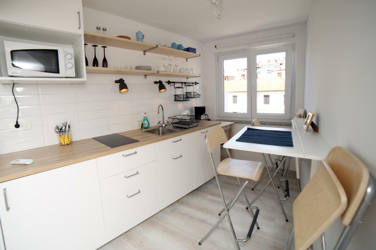 PUY Sweet Suite With Free Private Parking מראה חיצוני תמונה