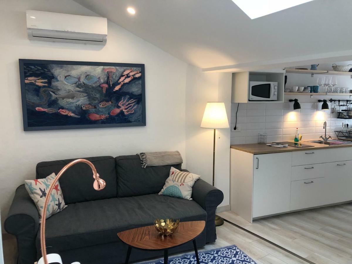 PUY Sweet Suite With Free Private Parking מראה חיצוני תמונה